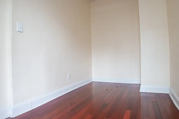 Rented by Shamco Management Corp | media 21