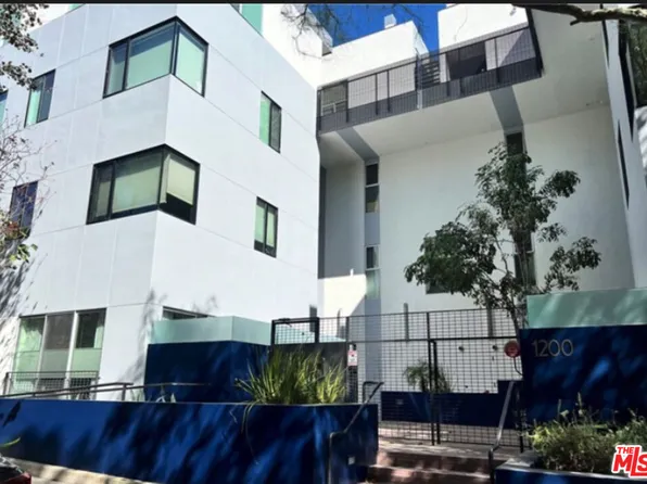 1200 N Sweetzer Ave Unit 8, West Hollywood, CA 90069