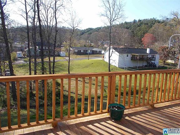 2nd image of 916 Pinecliff Dr