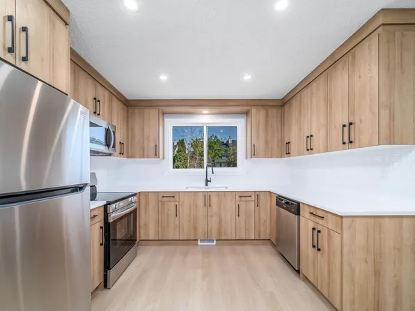 (undisclosed Address), Edmonton, AB T5Y 2J1