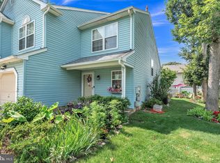 27 Adams Ave, Berlin, NJ 08009