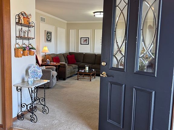 3rd image of 530 Cypress Bridge Rd