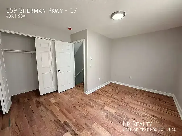 559 Sherman Pkwy #17 — Photo 8