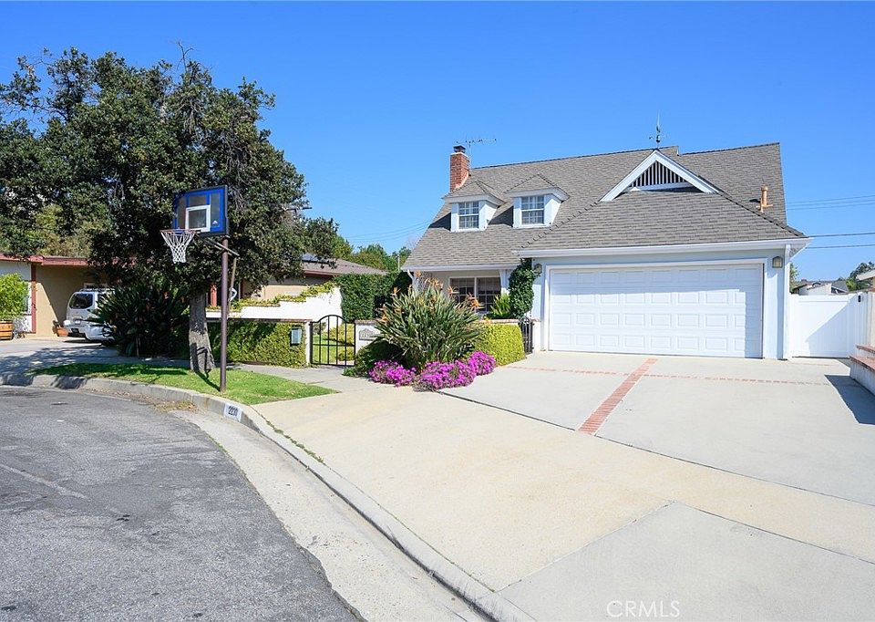 1st image of 2230 Bardale Ave