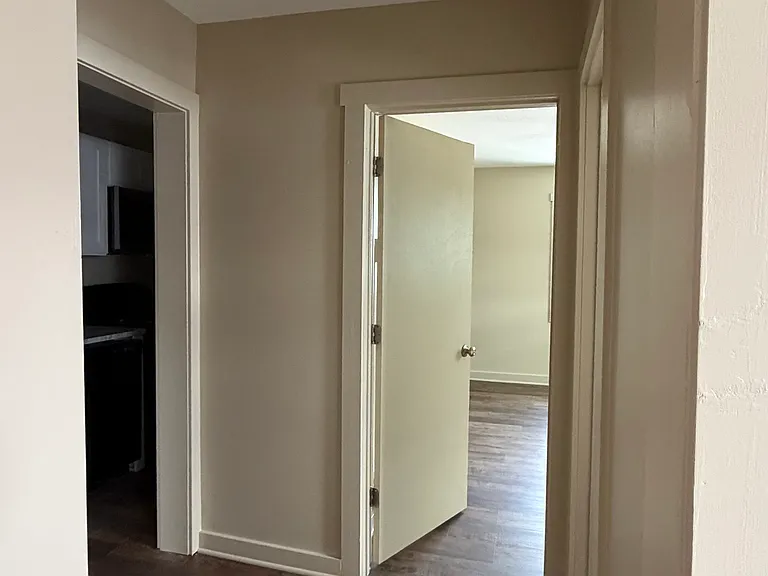 15 S Main St #5 — Photo 6