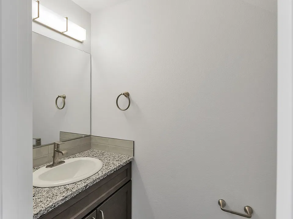 Main Floor guest bathroom