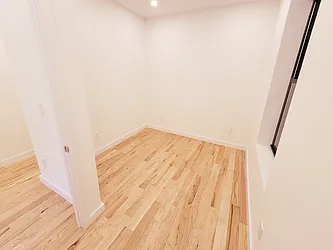 Rented by Brighton Management