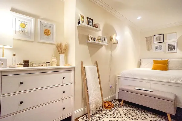 Rented by Compass | media 13