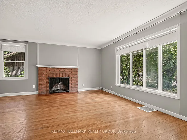 427 Pleasant Park Rd — Photo 9
