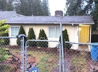 12332 16th Ave NE, Seattle, WA 98125