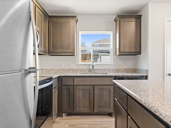 6th image of this home