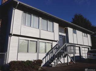 1925 SW 106th St, Seattle, WA 98146