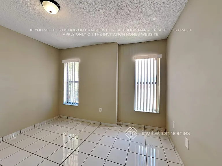 12748 NW 102nd Ave — Photo 11