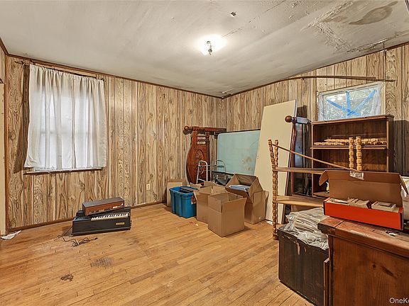 5th image of 702 Partridge Avenue
