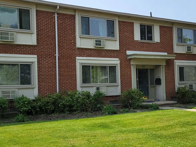 4905 Briarwood Ave — Photo 11