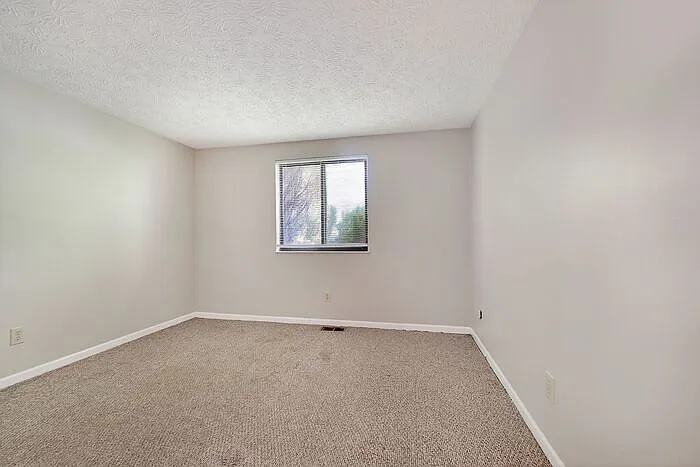 8134 Old Prairie Ct — Photo 19