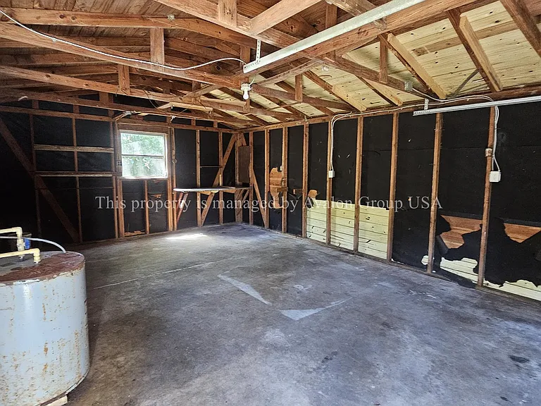 6510 Avalon St — Photo 36