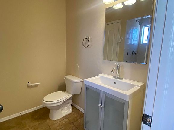 4th image of 8935 Marks St APT B