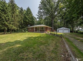12110 Martinsville Rd, Carleton, MI 48117