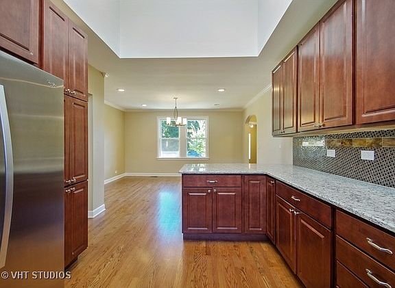 4th image of 7110 N Keating Ave