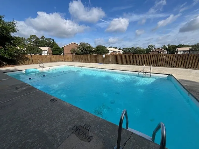2548 Flint Dr — Photo 1