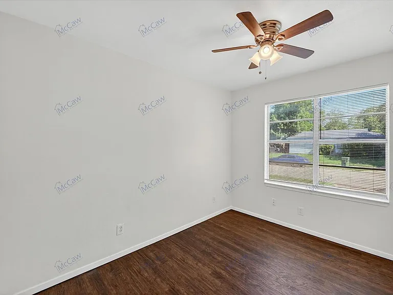 2848 Beasley Dr — Photo 13