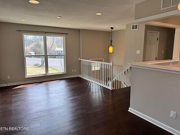 5th image of 7721 Queensbury Dr
