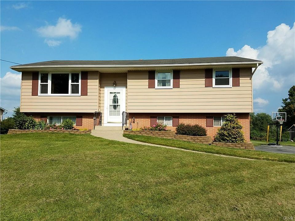 1st image of 748 James Dr