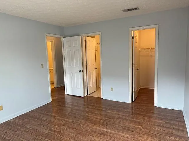 1808 State St #207 — Photo 10