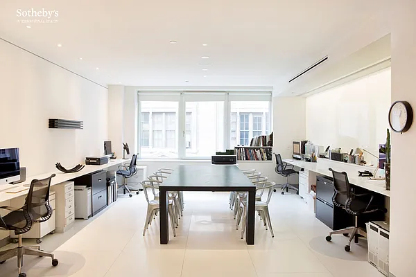 Sold by Sotheby's International Realty | media 6