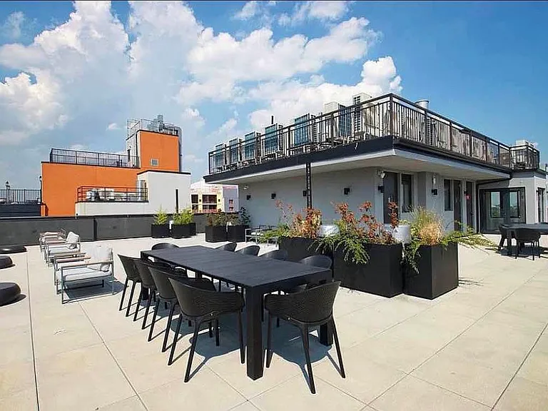 153 Erasmus St #7B — Photo 7