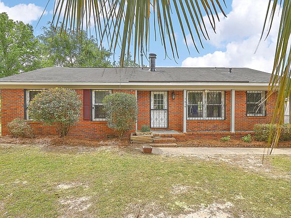 4th image of 7619 Peppercorn Ln