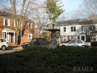 3rd image of 101 Carpenter Ave APT A13