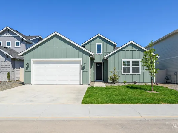 8900 W Snow Wolf Dr, Star, ID 83669