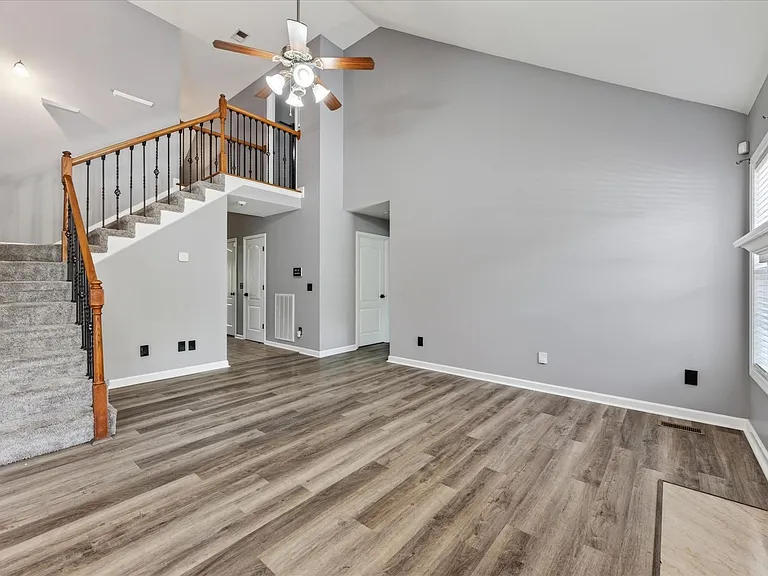 3697 Nadia Dr — Photo 9