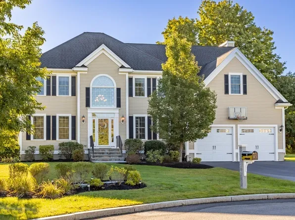 7 Meeting House Cir, Bedford, MA 01730