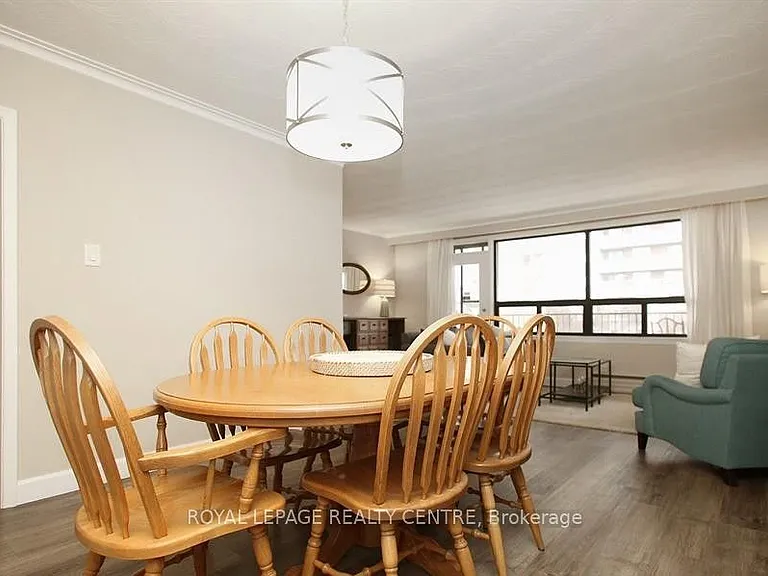 339 Sheppard Ave E #2 — Photo 5