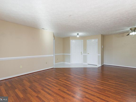 5th image of 2406 Forest Edge Ct Unit 102K