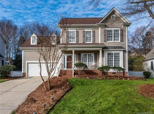 6807 Red Maple Dr, Charlotte, NC 28277