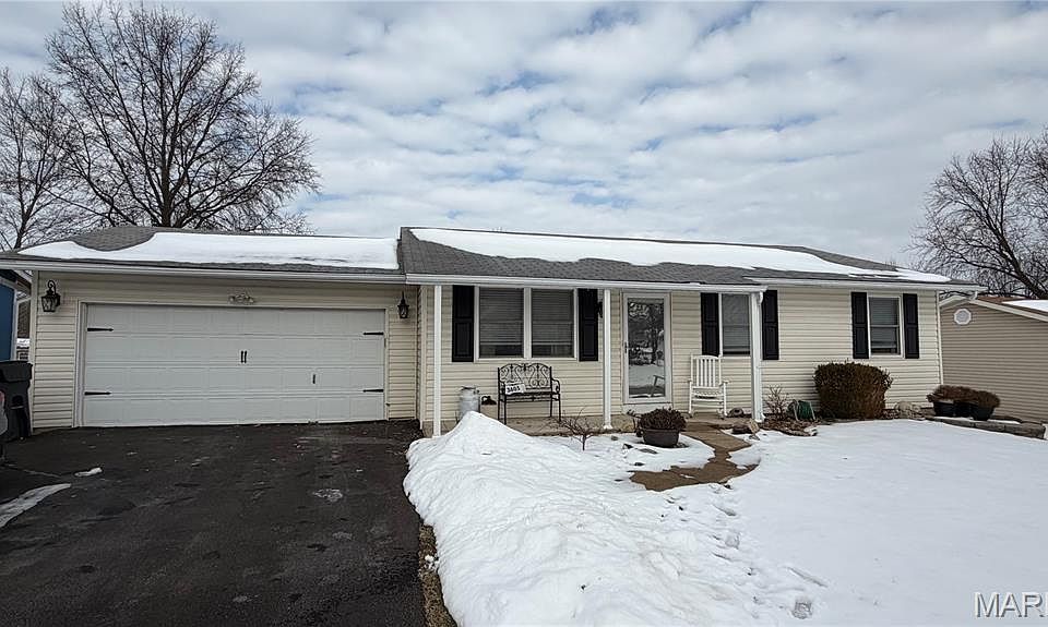 1st image of 3605 Thyme Dr