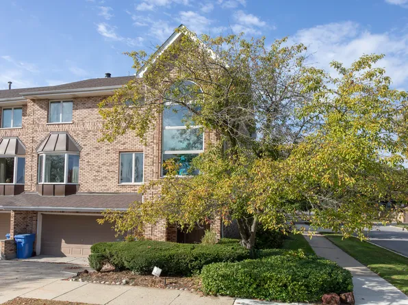 (undisclosed Address), Chicago, IL 60619