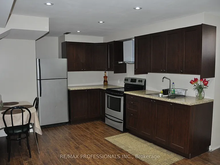 4889 Potomac Ct #BASEMENT — Photo 6