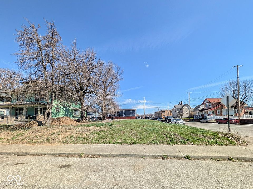1st image of 402 E 32nd St