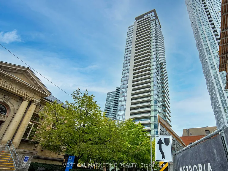 18 Yorkville Ave #1707 — Photo 1