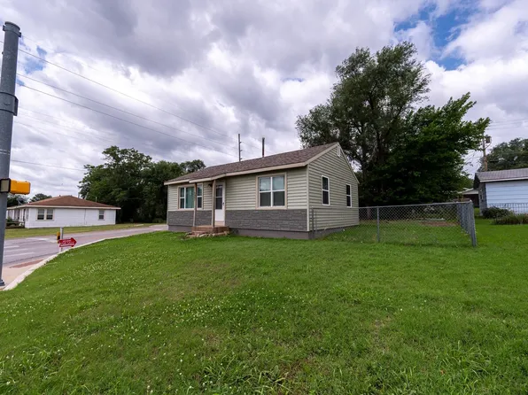1501-1501 1/2 N Ohio St, Augusta, KS 67010