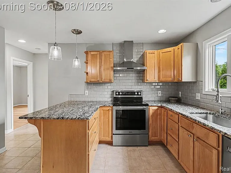 3814 N Blair Ave — Photo 8