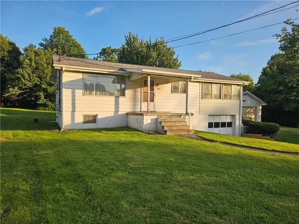 617 New Castle Rd, Slippery Rock, PA 16057