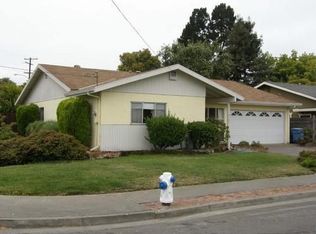 502 Palomino Dr, Santa Rosa, CA 95401