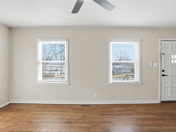 4th image of 232 S 69th East Ave