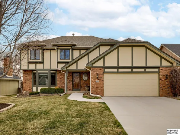 2805 S 165th Ave, Omaha, NE 68130